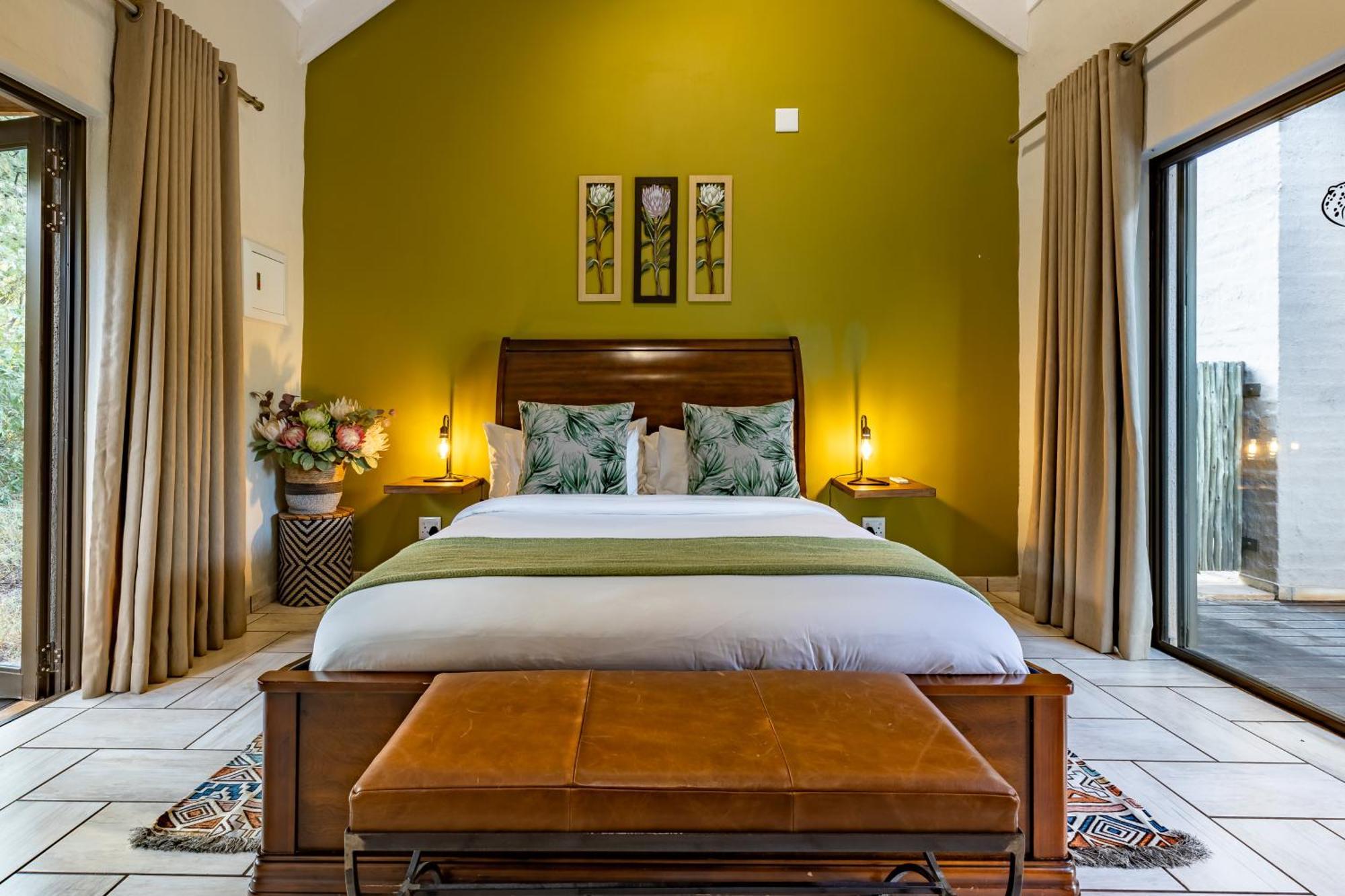 Wildheart Safari - Main Appartement Hoedspruit Buitenkant foto